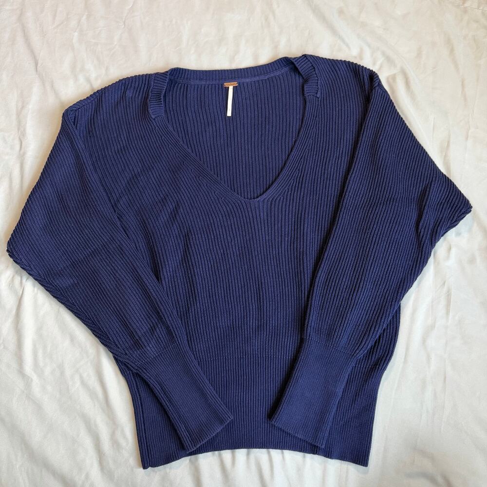 Free People, Dark Blue, V-Neck, Ribbed Sweater- L - Picture 2 of 8